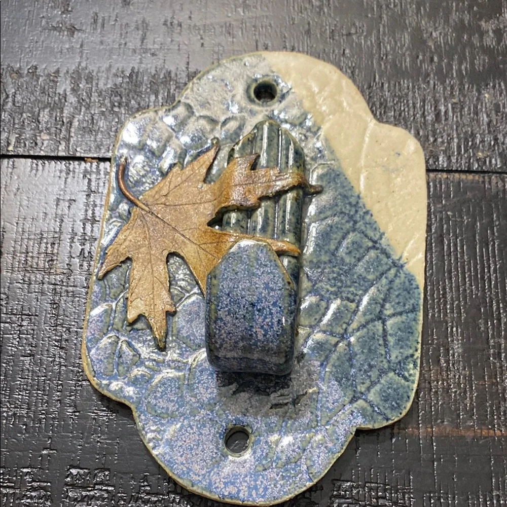 Ceramic Leaf Wall Hook - Blue and Brown!